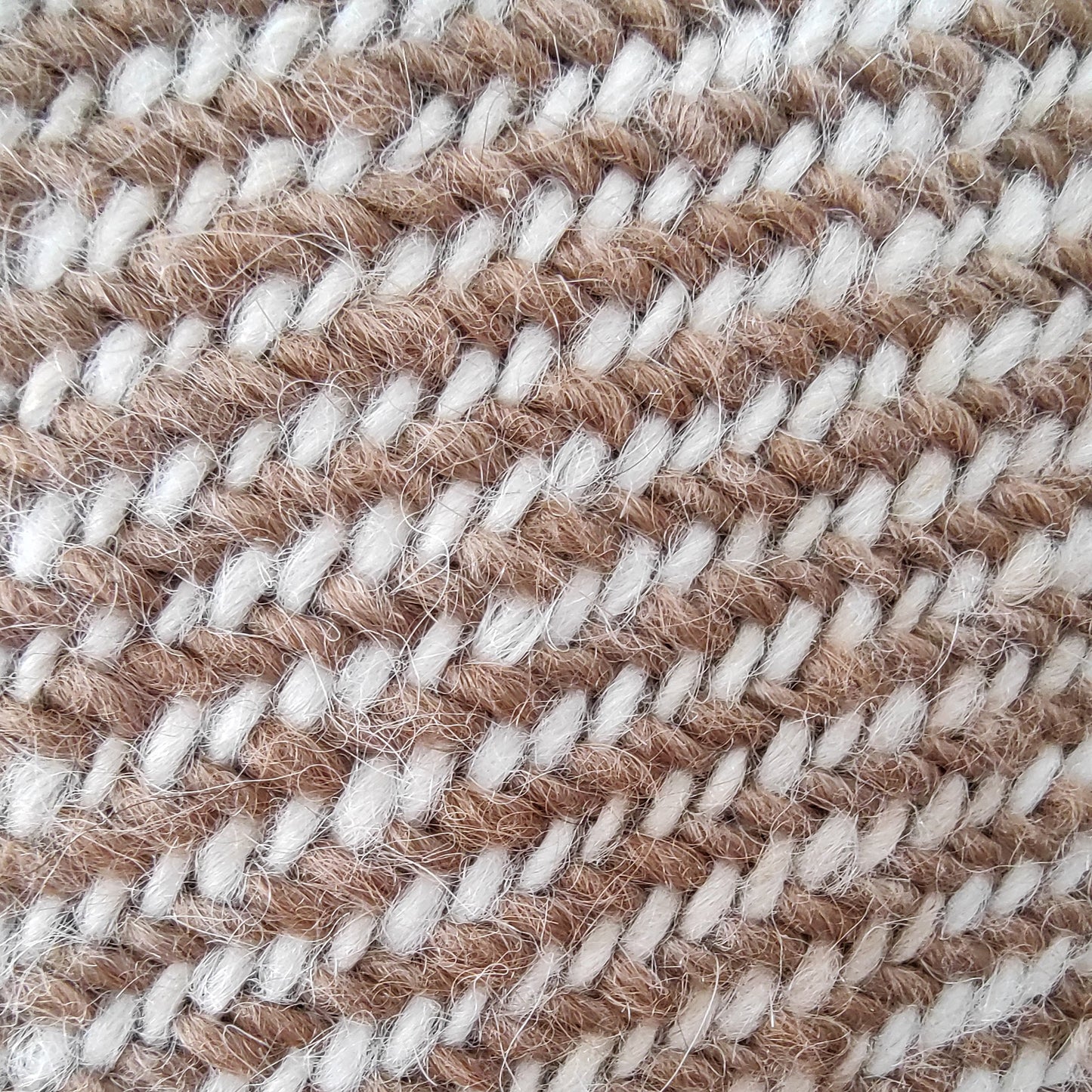 Pashmina Marrón y Natural de Llama