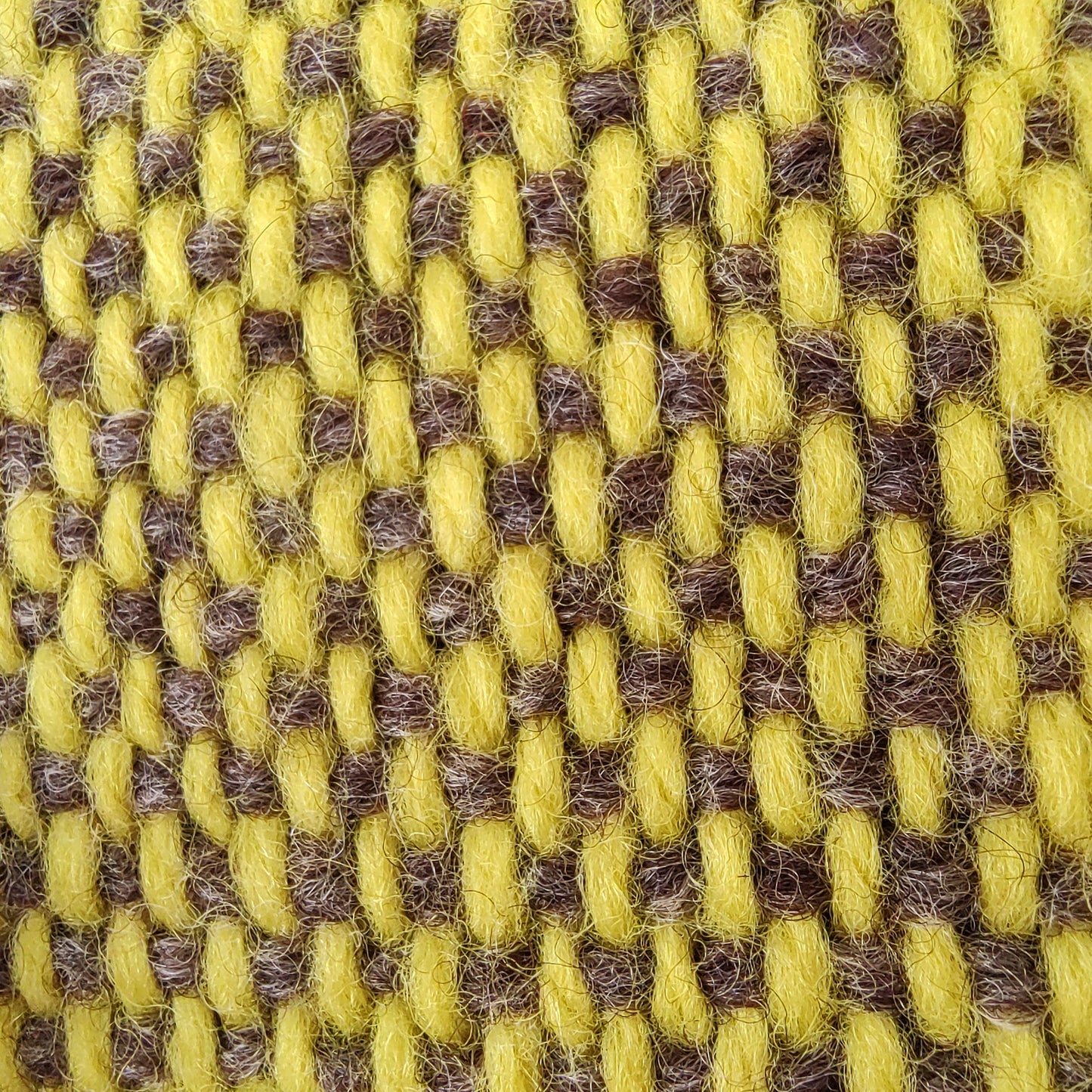 Pashmina Amarilla y Marrón de Oveja